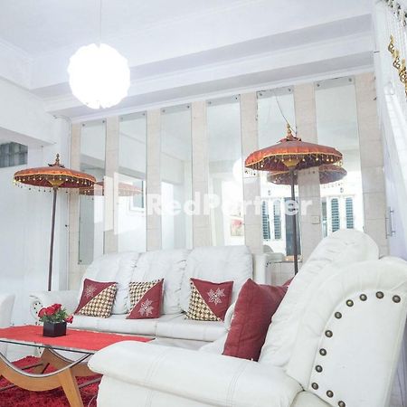 House Of Joy Sopalan Redpartner Hotel Kalasan Buitenkant foto